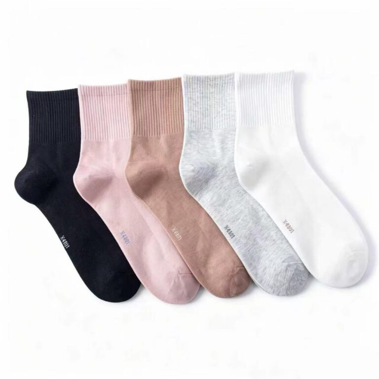 Women's Socks 10A Antibacterial Anti-Odor Women's Crew Socks, High Elastic Rib Cuff Solid Color Cotton Socks
